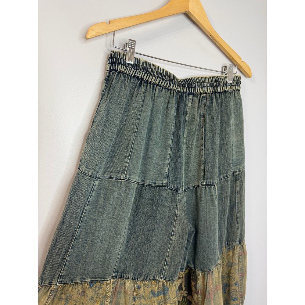 Young Threads Boho chic Tiered Patch Pants Wide Leg Festival Sz M - Picture 9 of 15